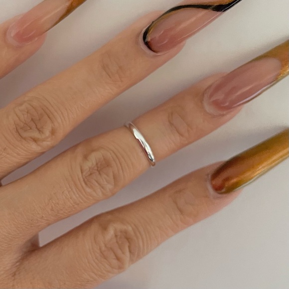 Sterling silver plain 2mm band ring, band ring, plain band ring, silver band - Picture 1 of 10